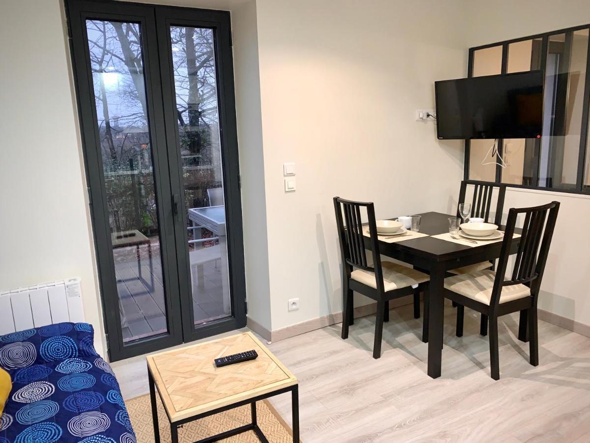 Jouy La Longere, Proche Hec, Versailles, Parking Prive Gratuit Екстериор снимка